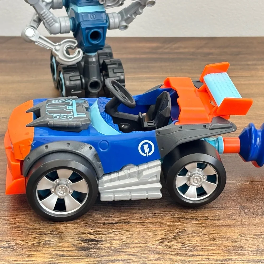 Nickelodeon Nick Jr Rusty Rivets Action Figures Toy Robot Car Rusty Crush LOT